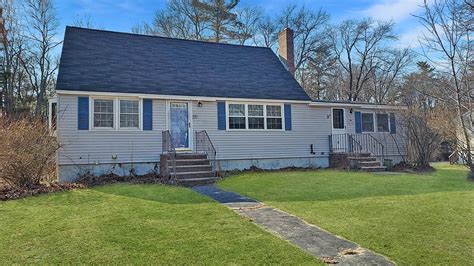19 royal circle salem nh.